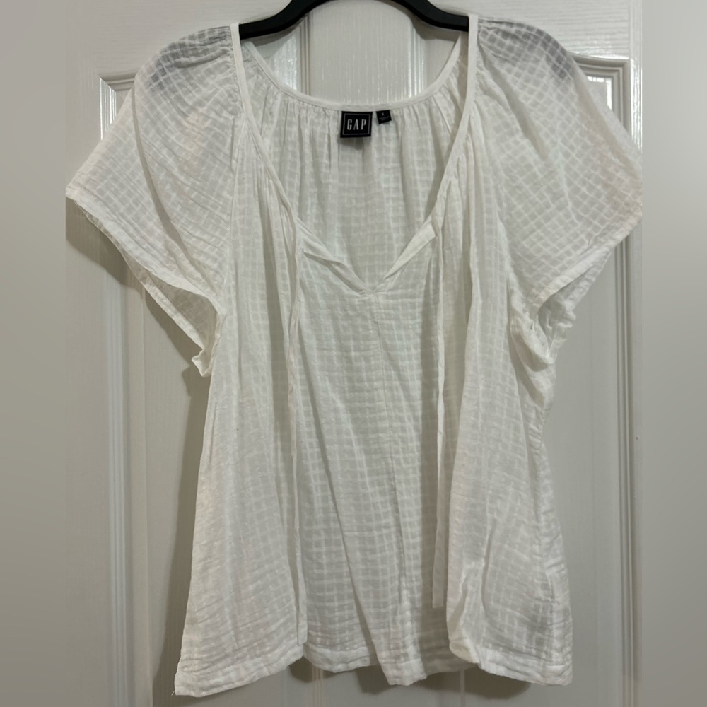 GAP Women's Textured White Blouse